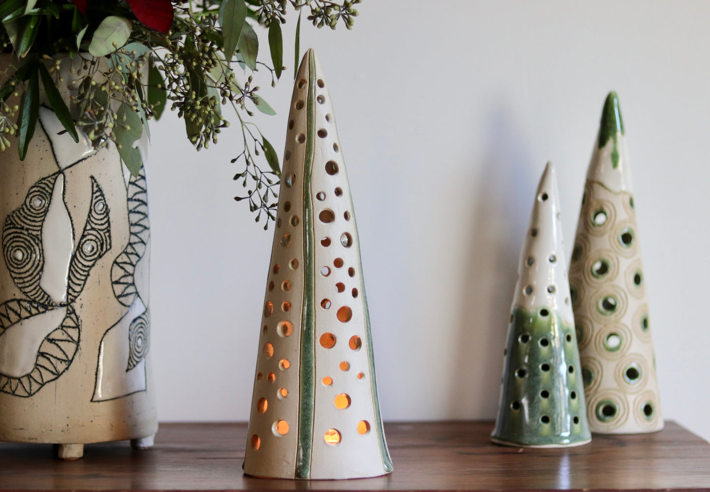 Lantern Tree - White with green accents