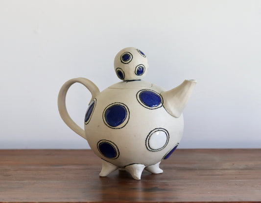 Teapot - Circles w Blue and White