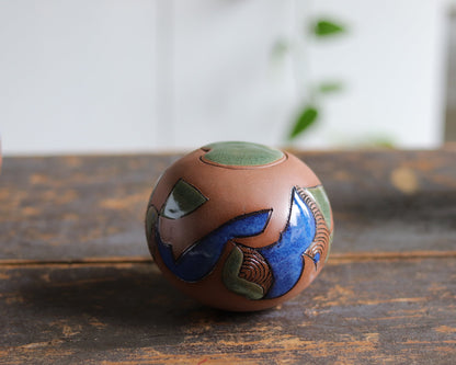 Urn - Abstract Design - Dark Stonware w Glazed Lid