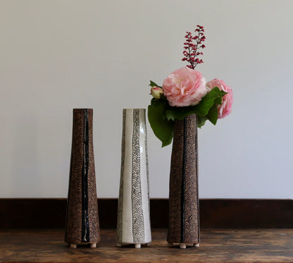 Vase - Tan Scale Design