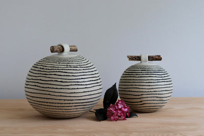 Urn - White with horizontal stripes