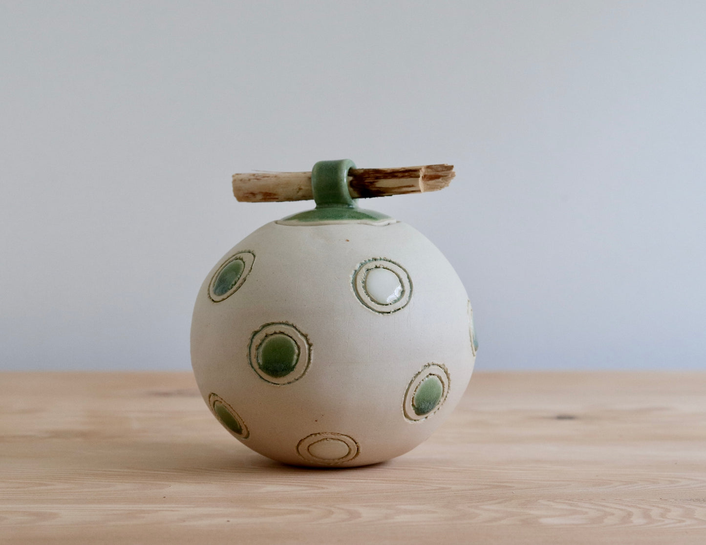 Urn - White w Green Circles & Stick Lid