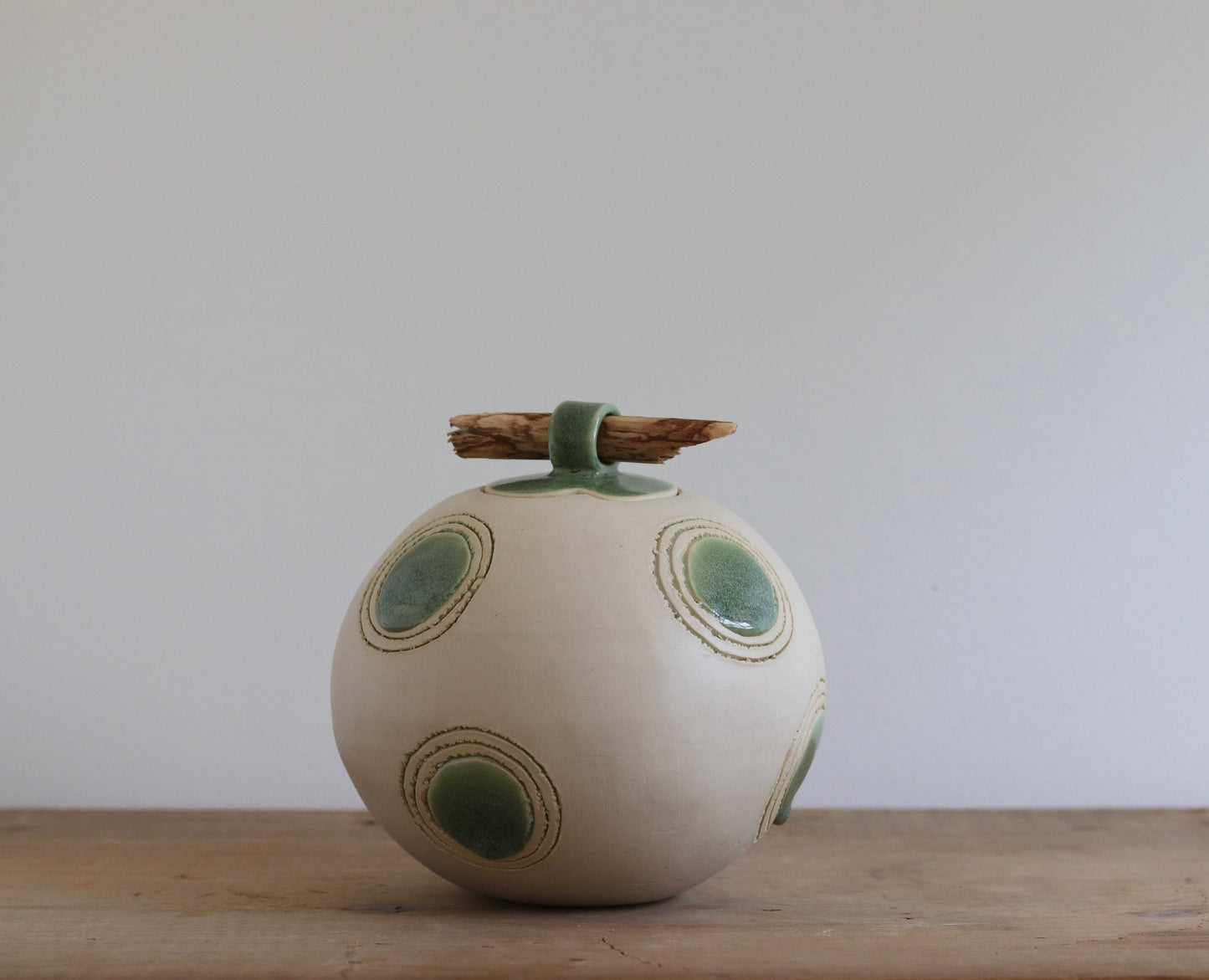 Urn - White w Green Circles & Stick Lid