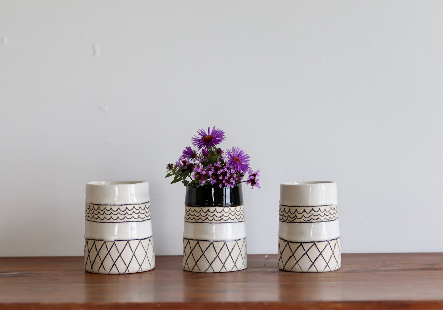 Tumbler - Keffiyeh - White w Black Rim