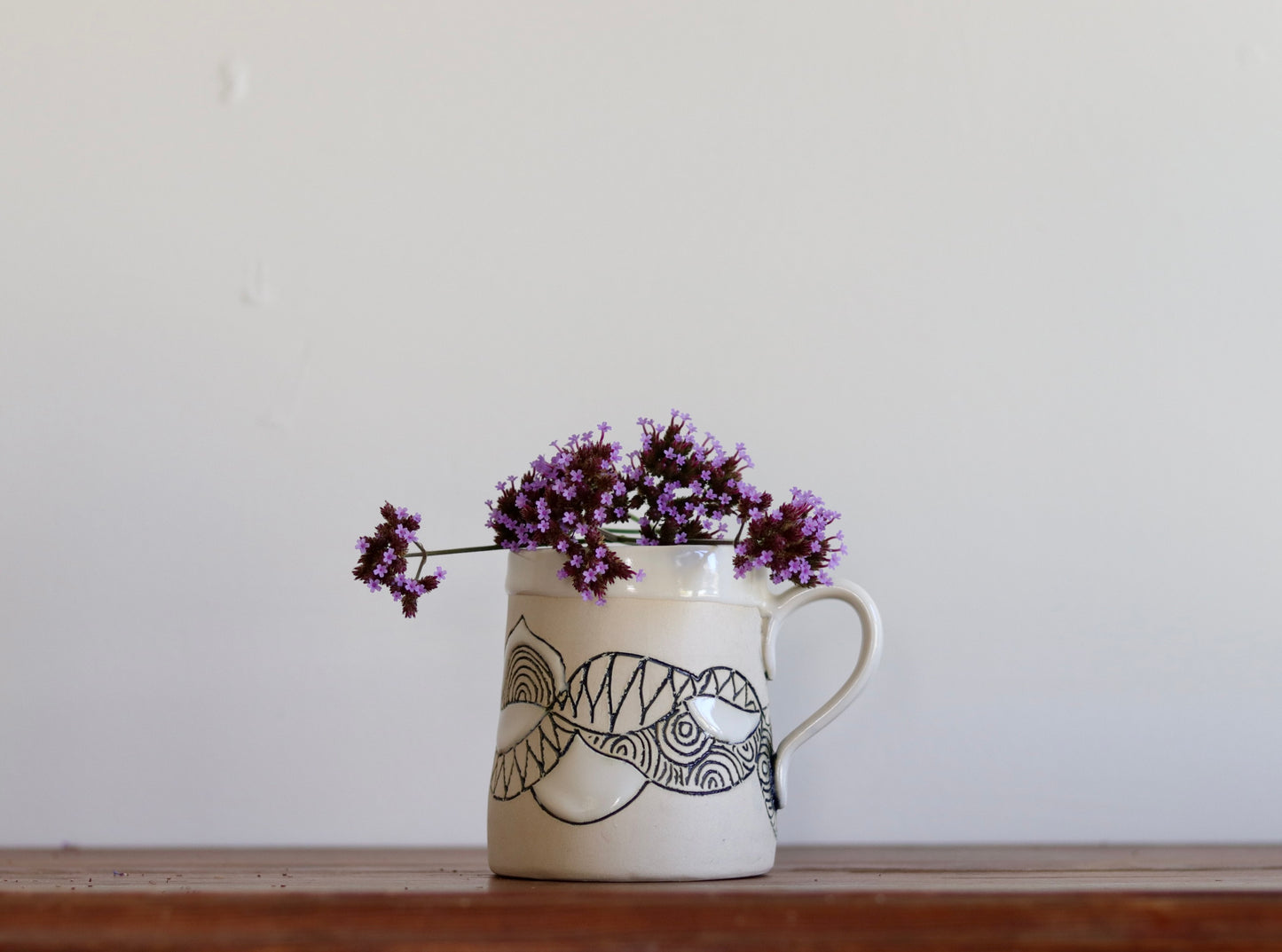 Mug - Abstract - White