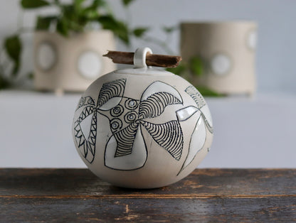 Urn - White Abstract w Stick Lid